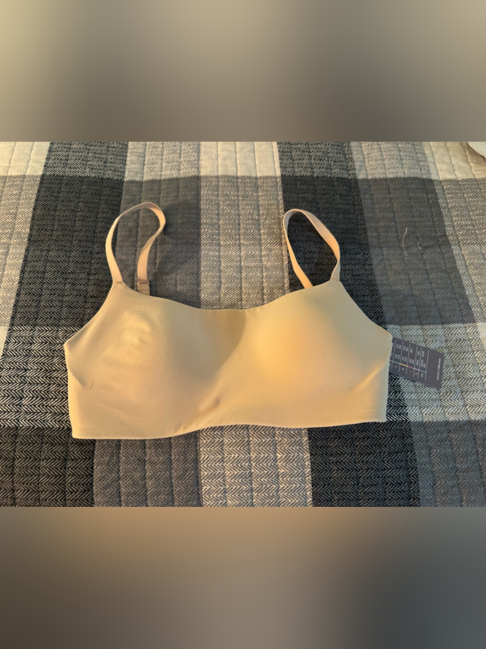 NWT Auden luxe stretch lightly lined scoop bralette